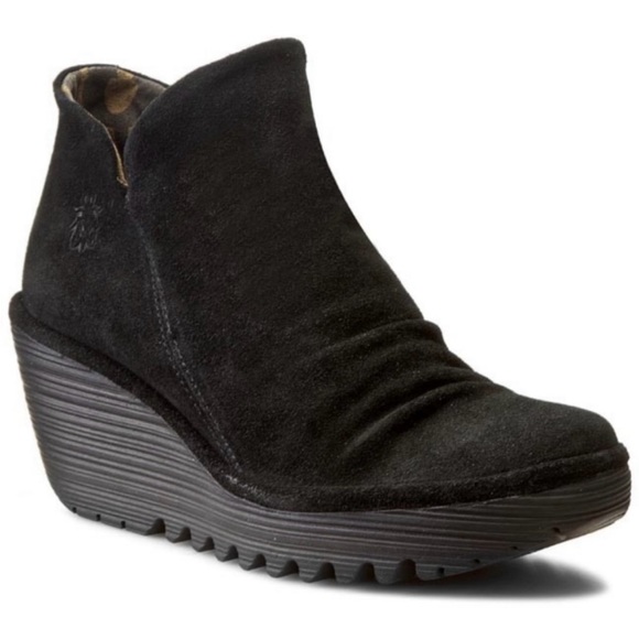 Fly London Yip suede wedge bootie in Diesel Oil Suede black 39 - Picture 1 of 16